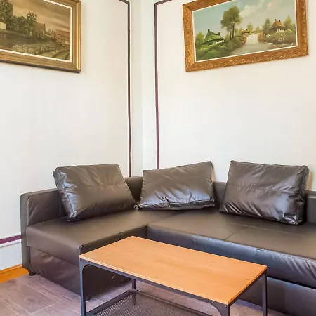Apartment Lovely In With Private Garden *