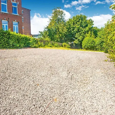 Apartment Lovely In With Private Garden Spa